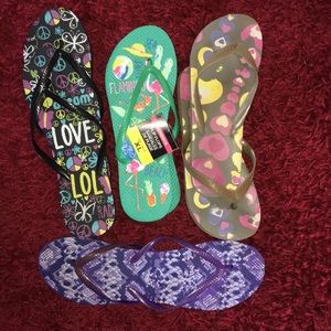 Lot of Flip Flops .. 4 pair
